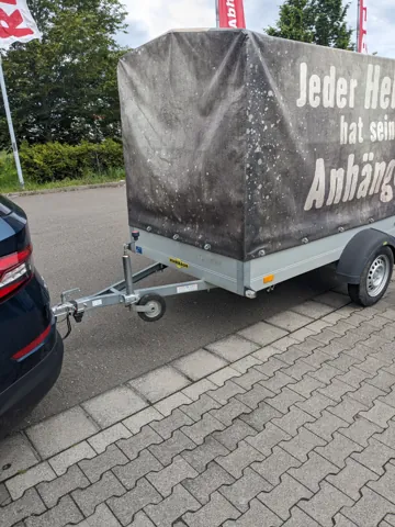 Planenanhänger - auch für Motorradtransport geeignet – Foto 4